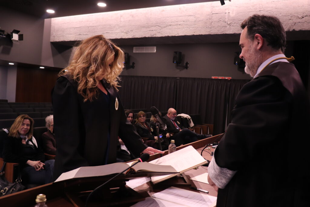 Toma posesion Junta de Gobierno 2026 - Carmen Diaz - vicedecana - diputada 1º (3)